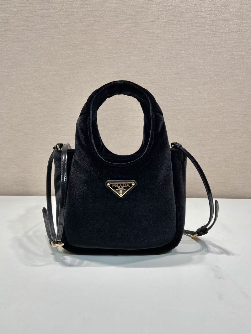 Pra*a bucket bags
